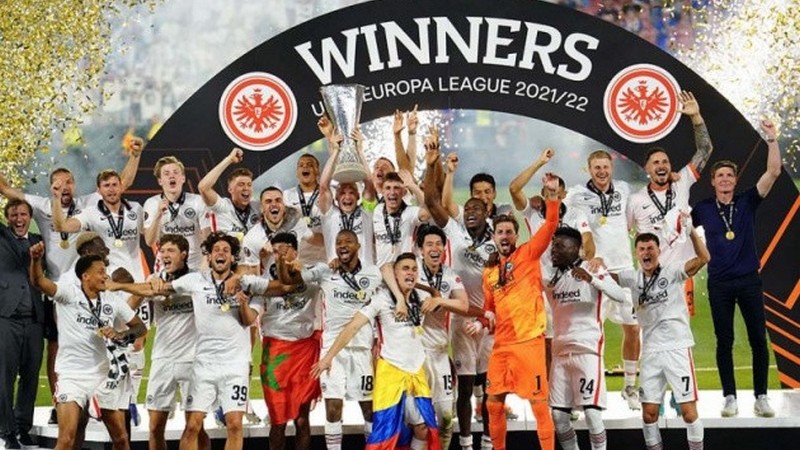 Europa League vào mùa giải 2021-2022 là câu chuyện cổ tích của clb Frankfurt Europa League vào mùa giải 2021-2022 là câu chuyện cổ tích của clb Frankfurt